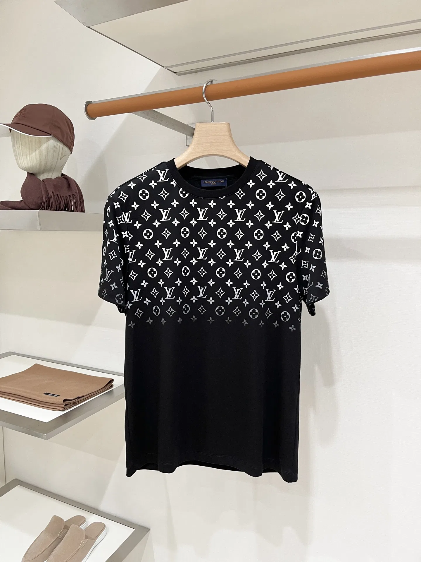 LV 27FW NODYQKY 038 반팔티셔츠 13
