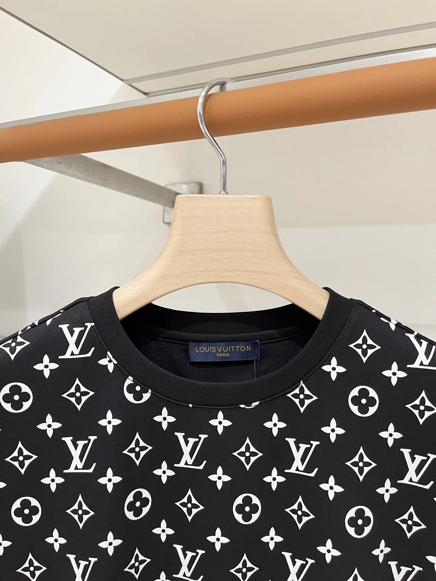 LV 27FW NODYQKY 038 반팔티셔츠 14