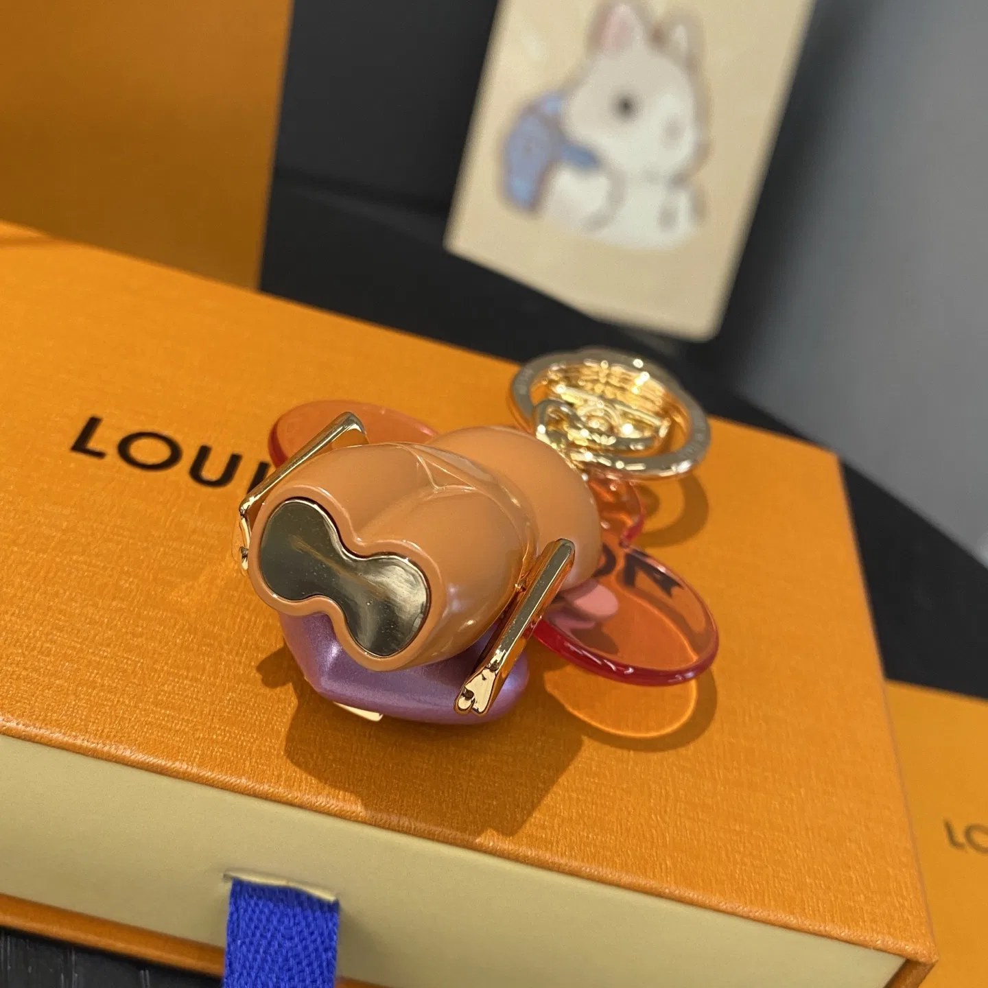 LV 27FW NSOVAAJ 007 키링 8