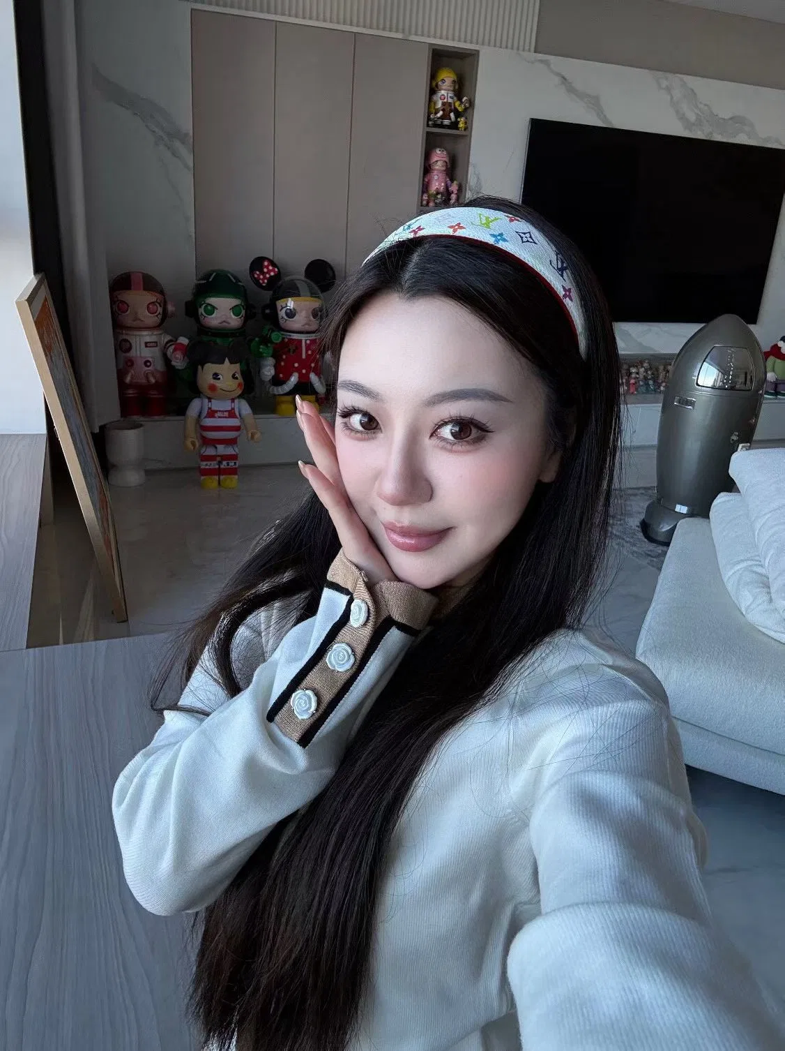 LV 27FW NSOVAAJ 018 헤어밴드 22