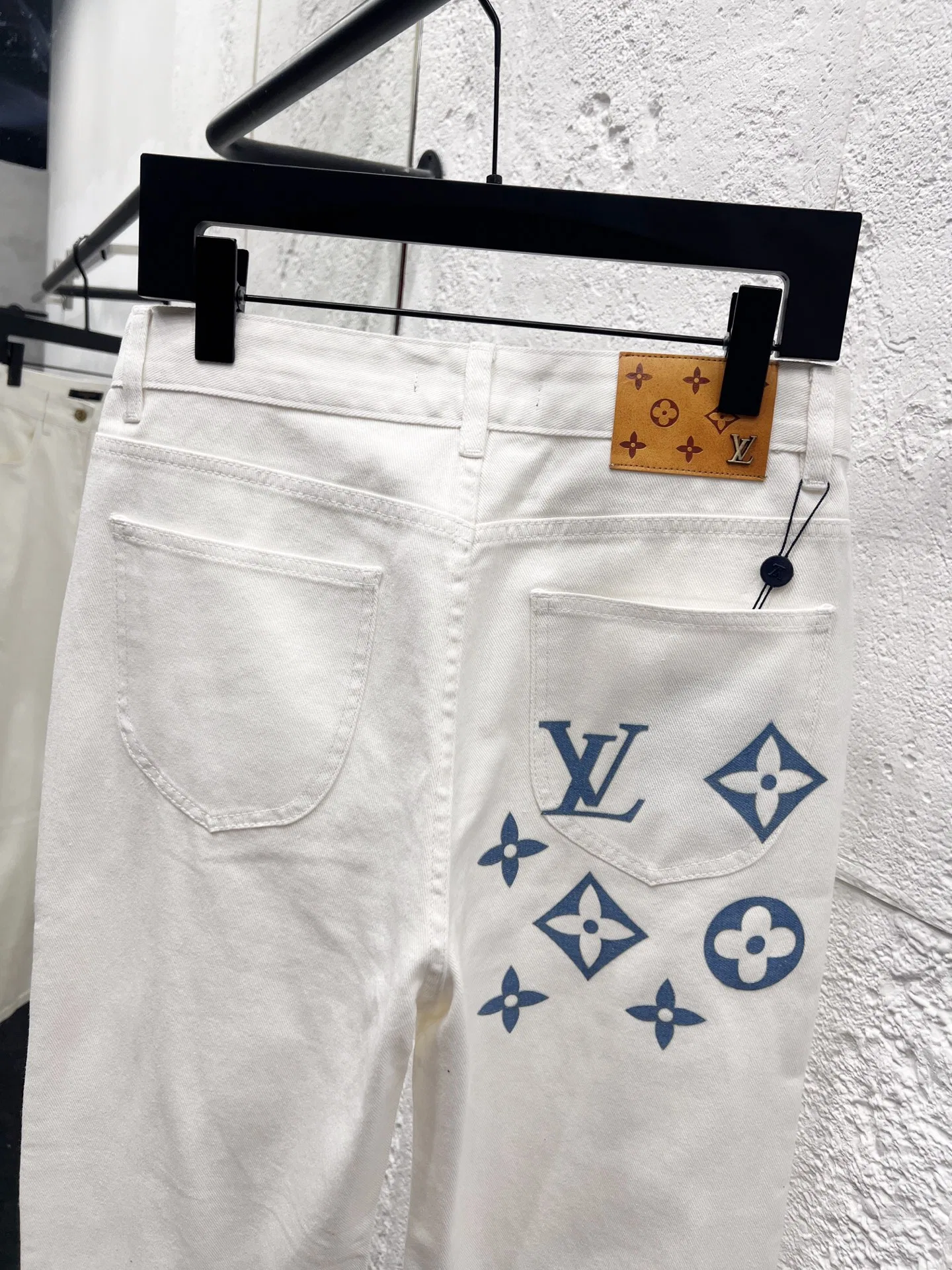 LV 27FW PXOPLTT 068 데님팬츠 9