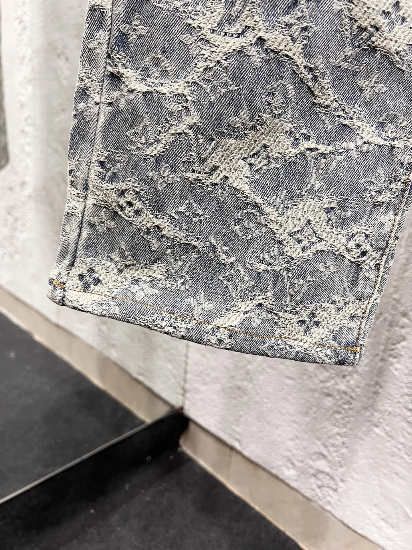 LV 27FW PXOPLTT 069 데님팬츠 7