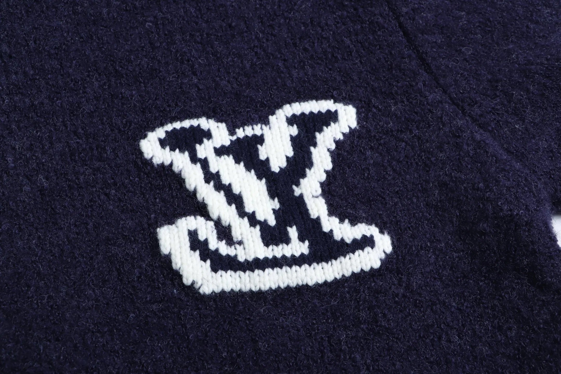 LV 27FW QBTUMXL 015 니트 19