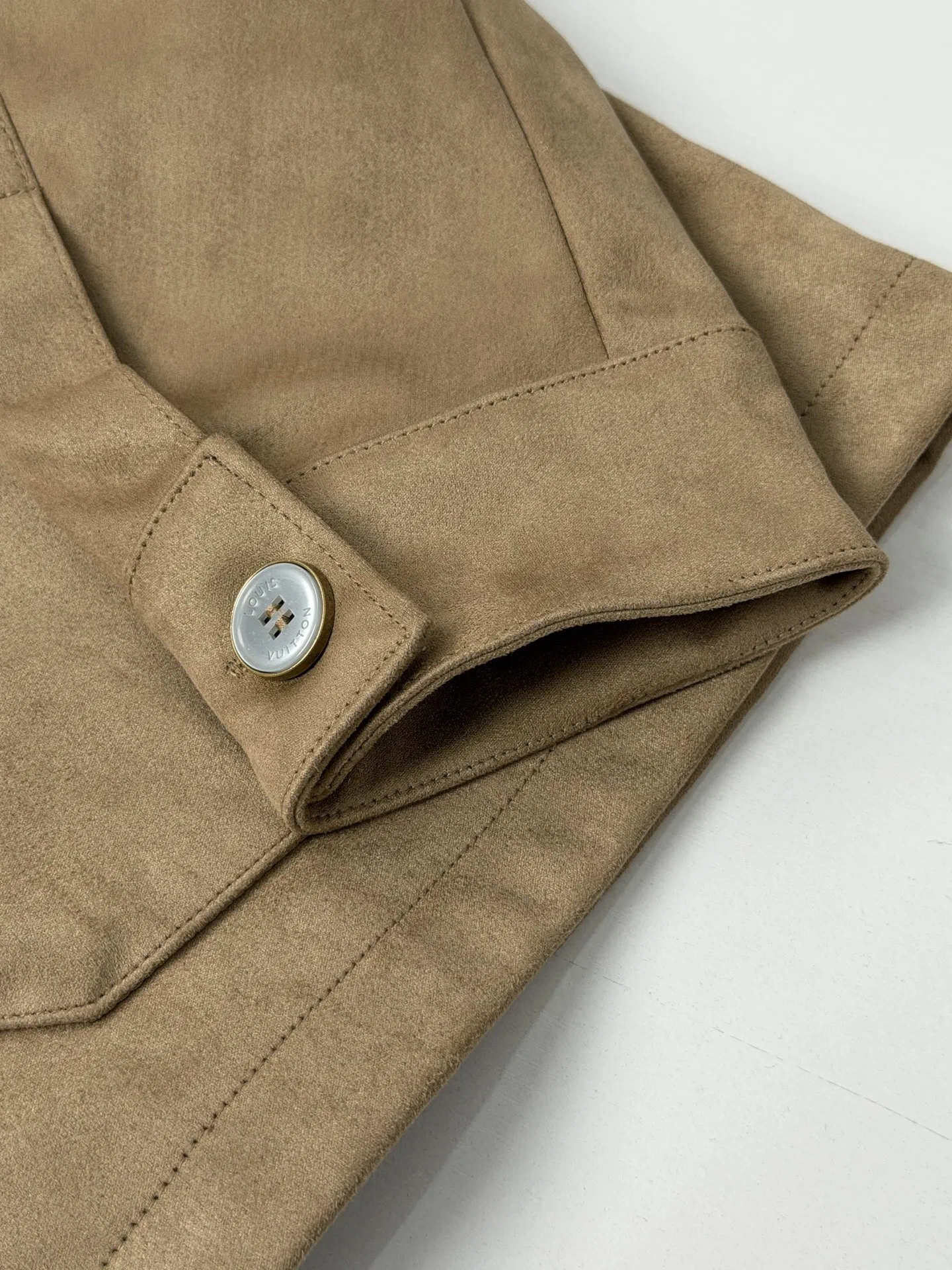 LV 27FW QBTUMXL 017 자켓 14