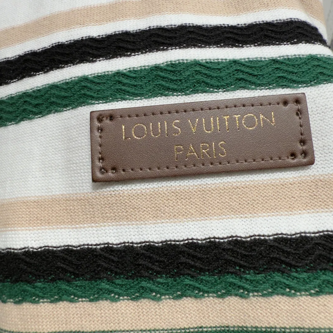 LV 27FW QCYEEAU 014 폴로반팔티셔츠 7
