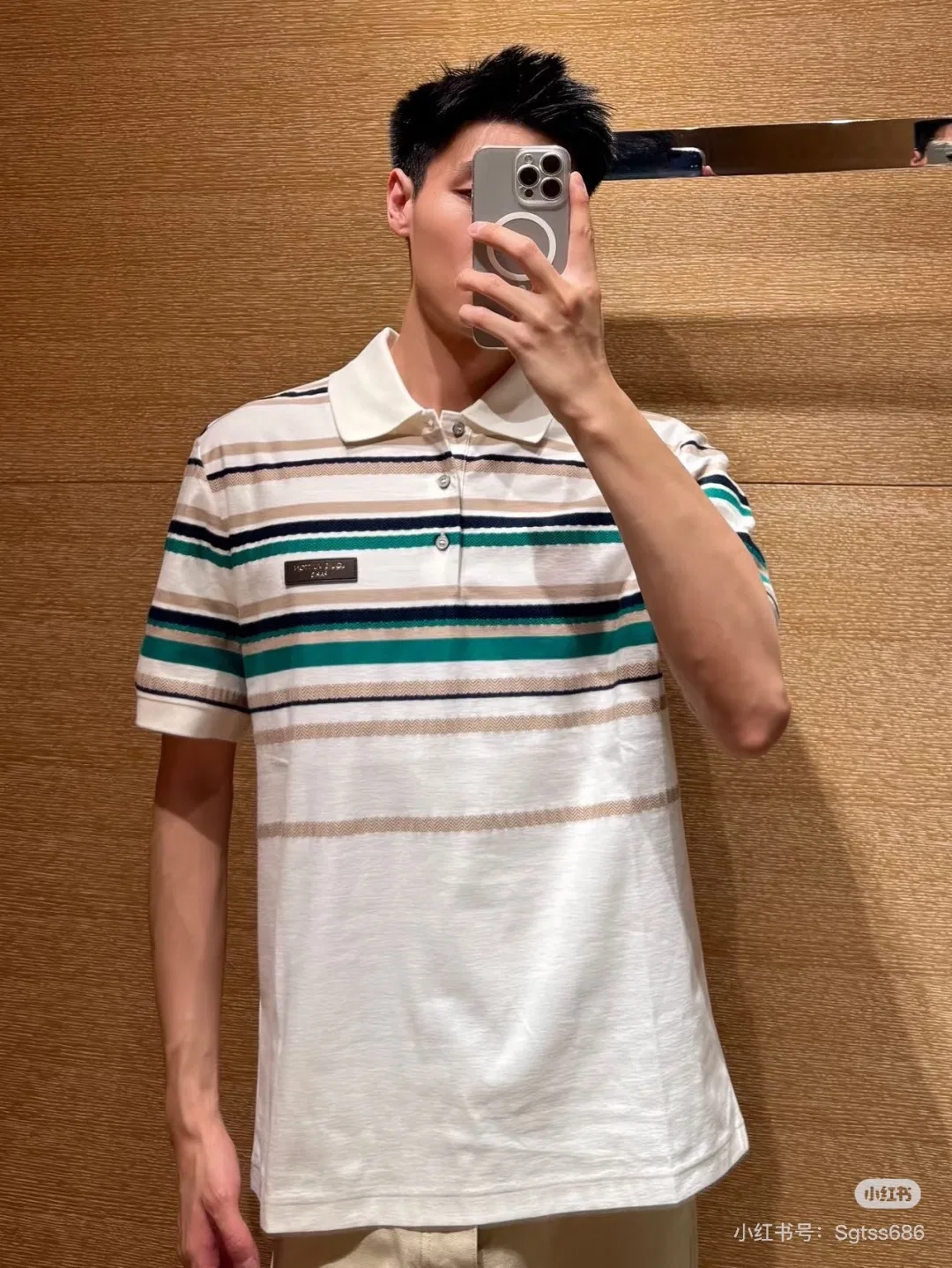 LV 27FW QCYEEAU 014 폴로반팔티셔츠 8