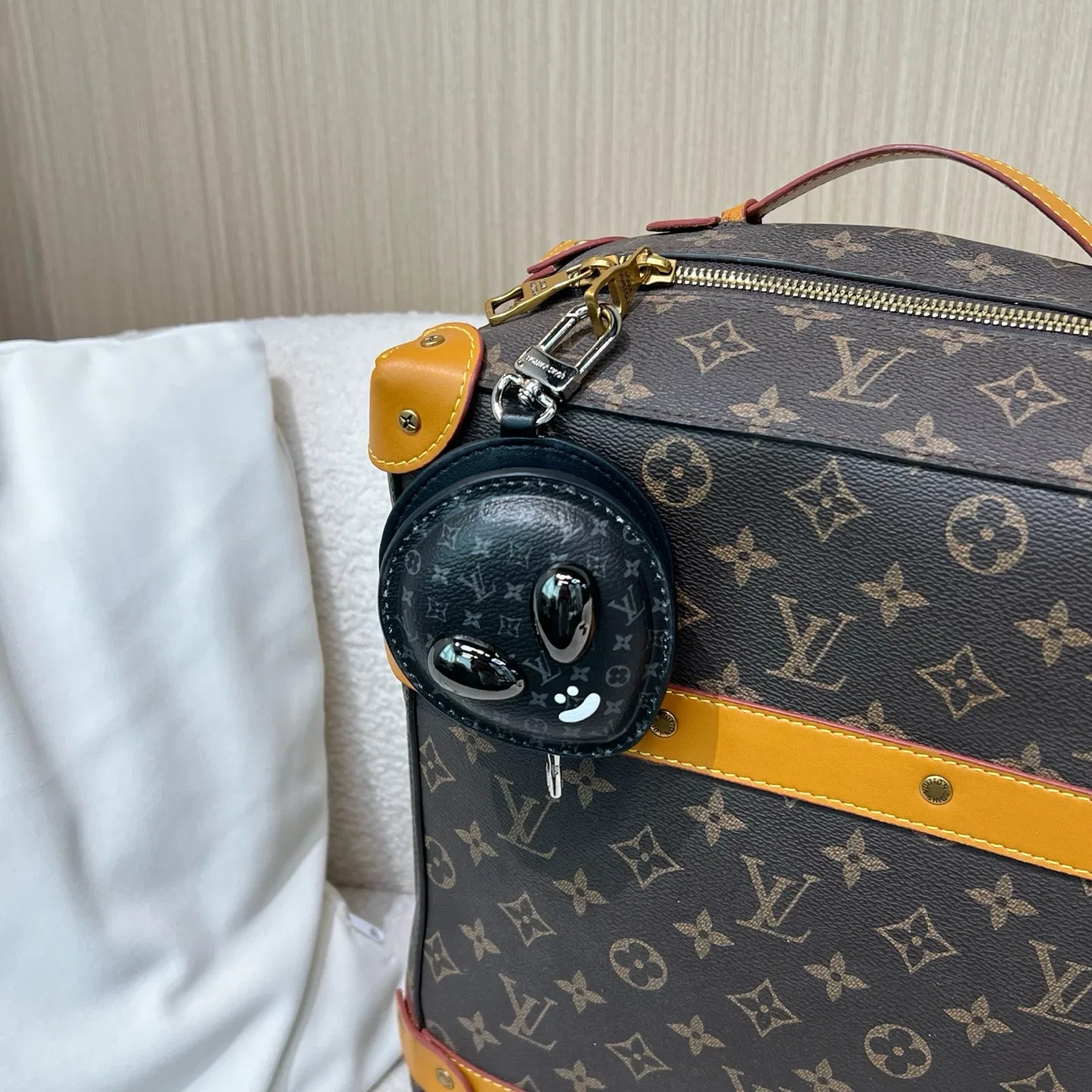 LV 27FW QCYEEAU 021 참 14