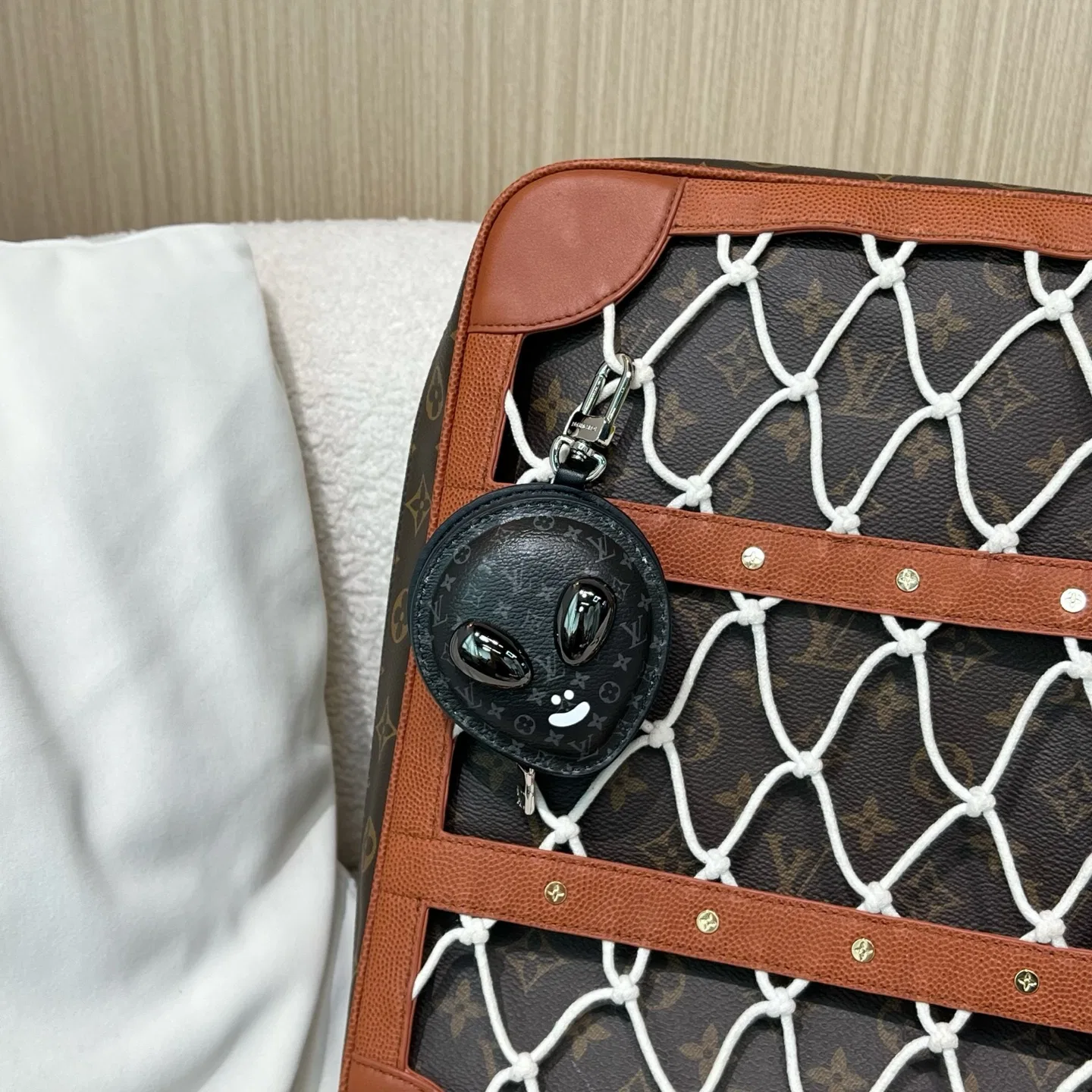 LV 27FW QCYEEAU 021 참 15