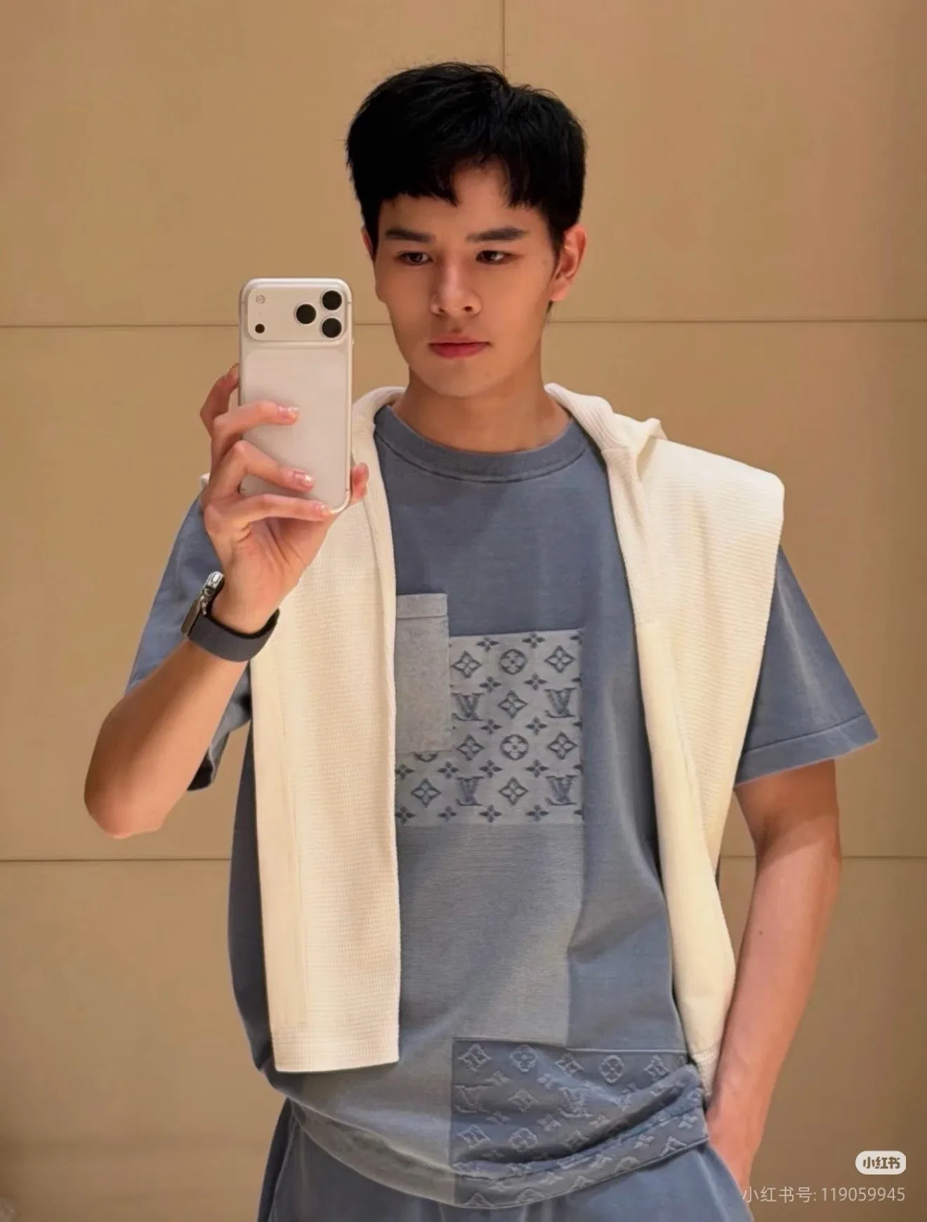LV 27FW QCYEEAU 022 반팔티셔츠 11