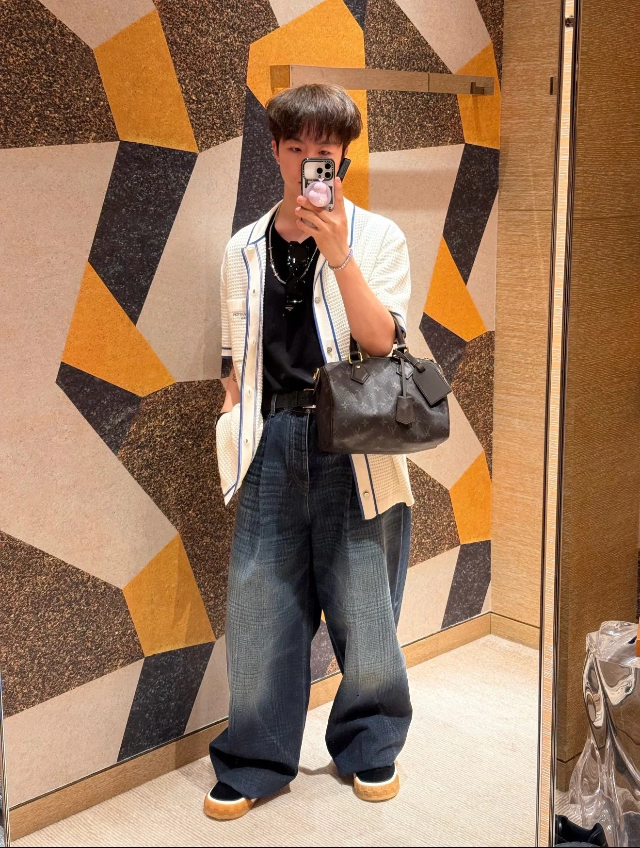 LV 27FW QCYEEAU 023 데님숏츠 15