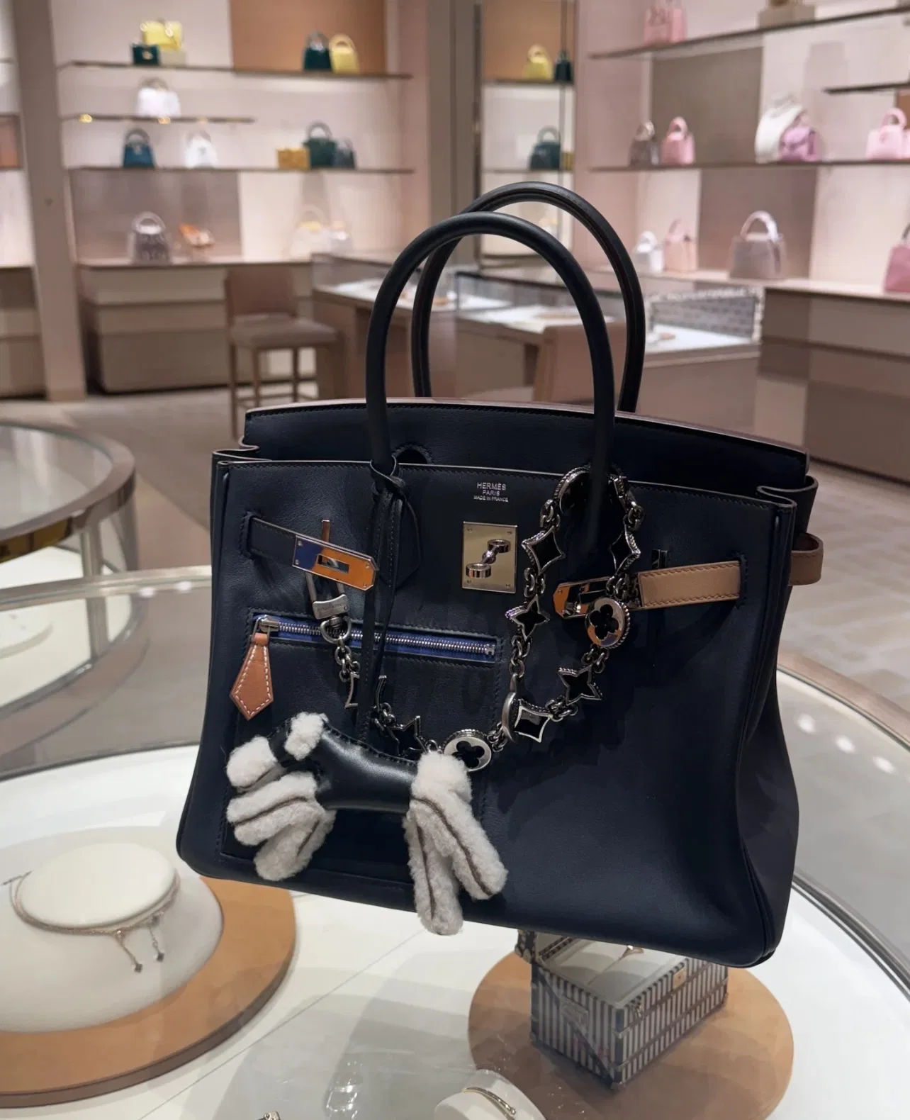 LV 27FW QCYEEAU 034 참 18
