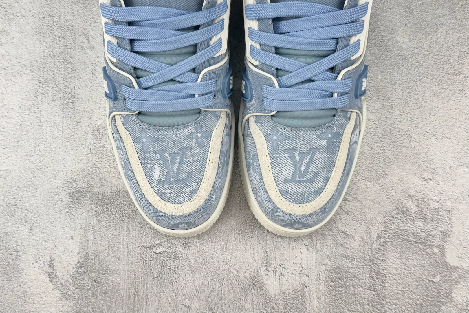 LV 27FW QCYEEAU 036 스니커즈 16