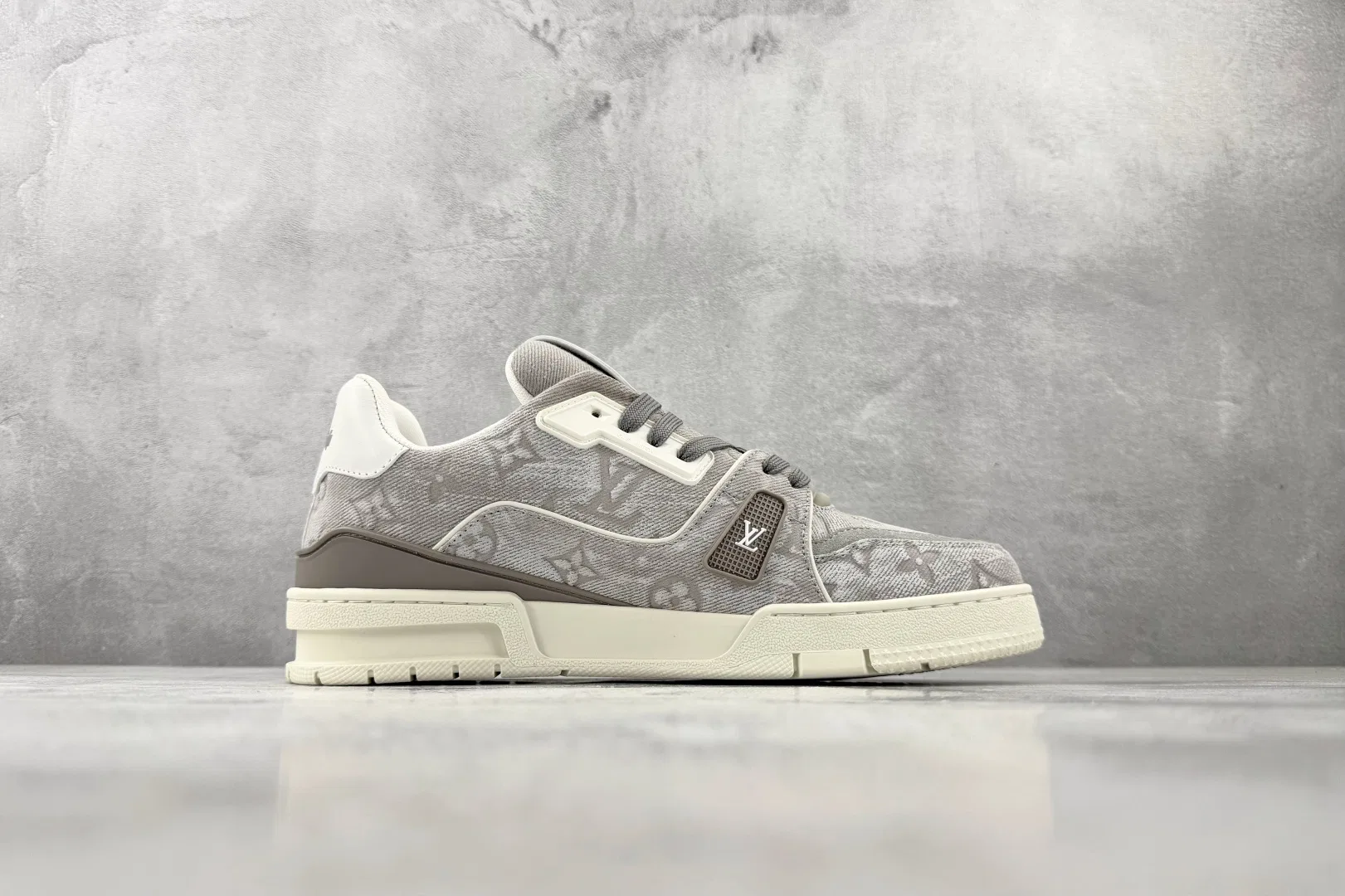 LV 27FW QCYEEAU 036 스니커즈 29