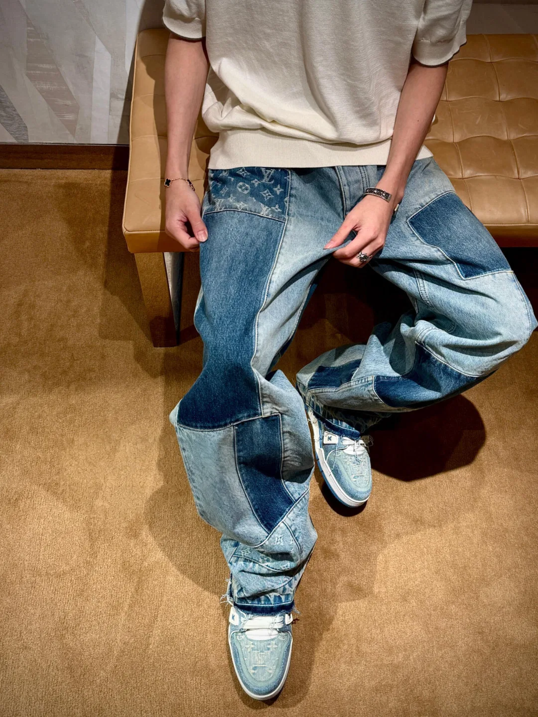 LV 27FW QCYEEAU 037 데님팬츠 18