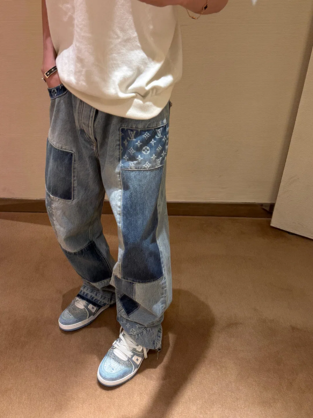 LV 27FW QCYEEAU 037 데님팬츠 20