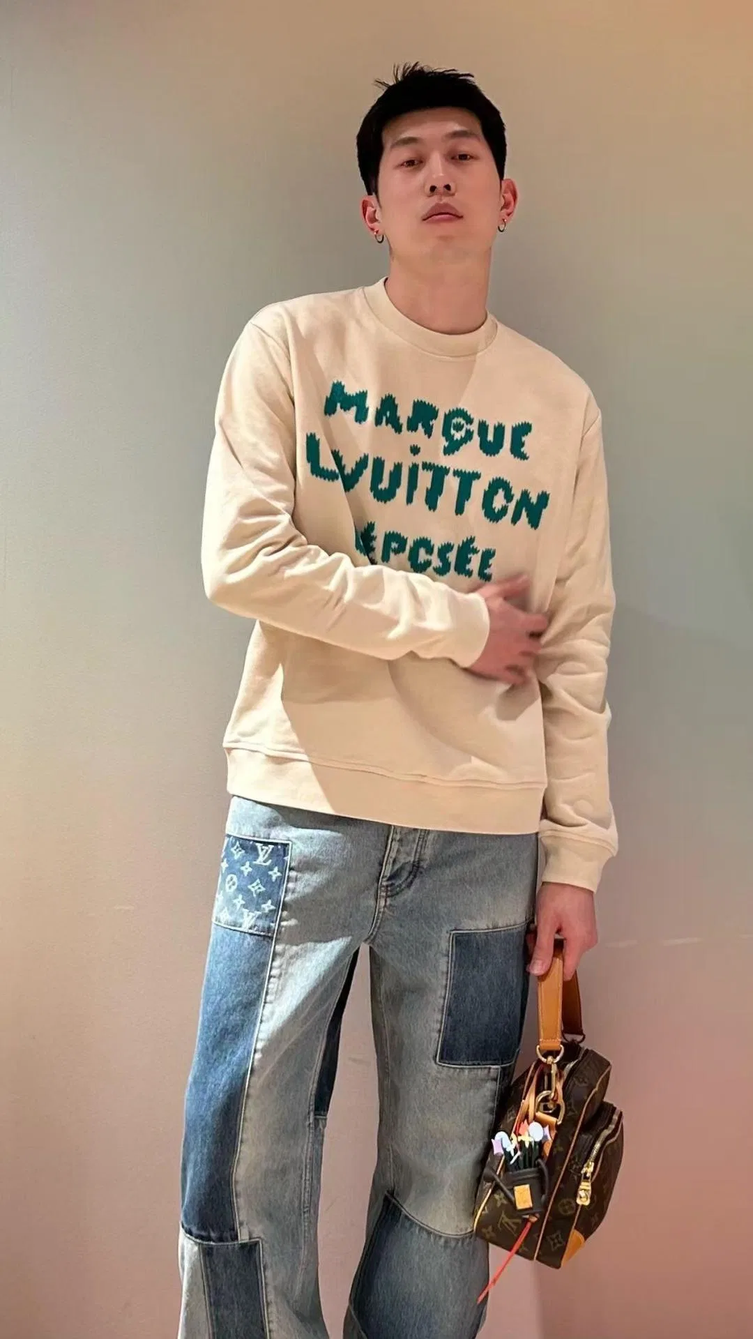 LV 27FW QCYEEAU 037 데님팬츠 34