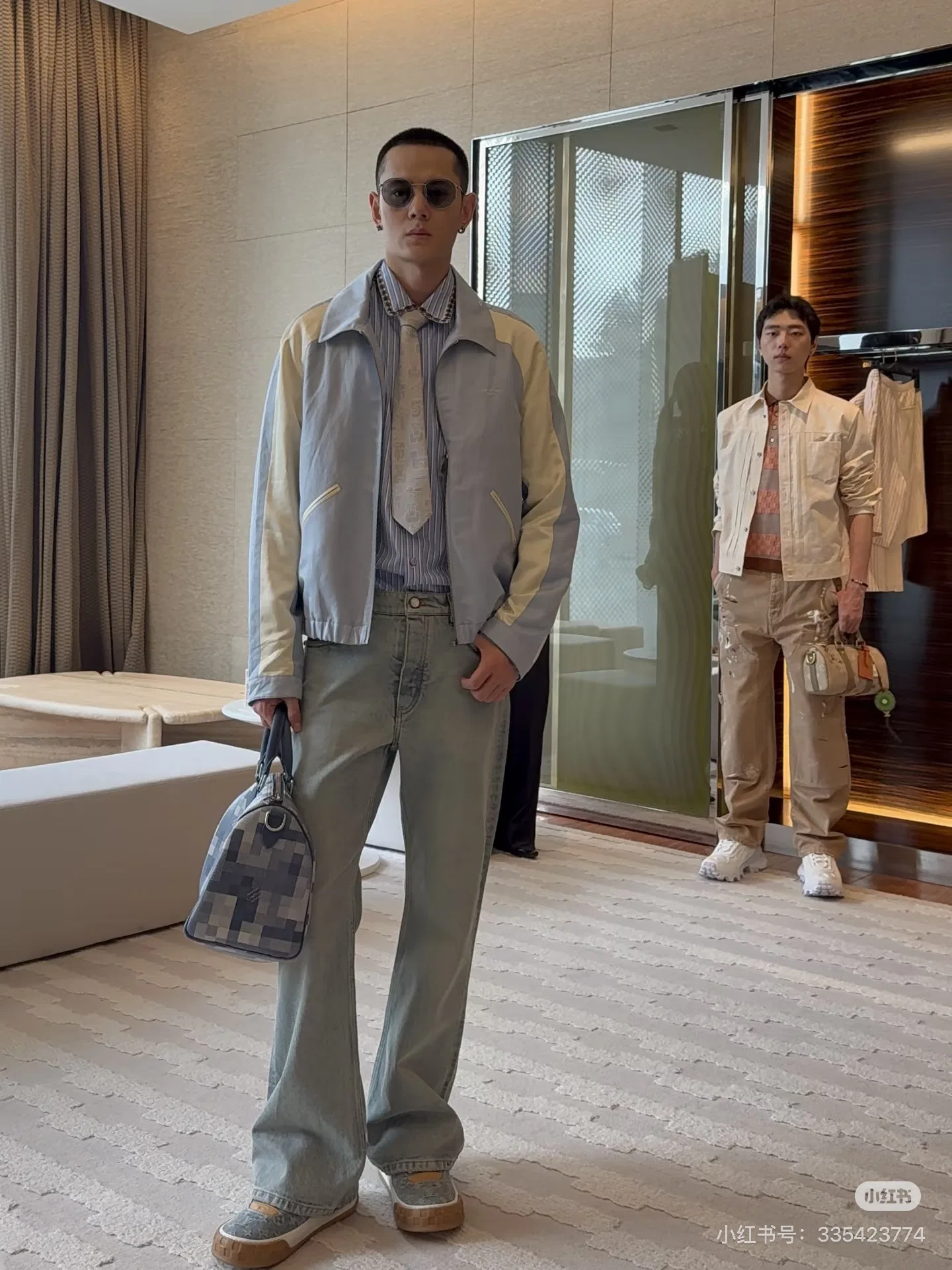 LV 27FW QCYEEAU 038 자켓 19