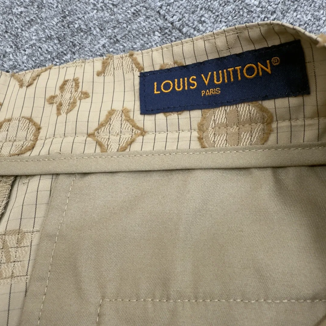 LV 27FW QCYEEAU 040 데님팬츠 7