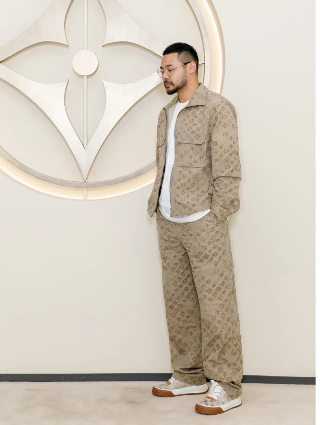 LV 27FW QCYEEAU 040 데님팬츠 11