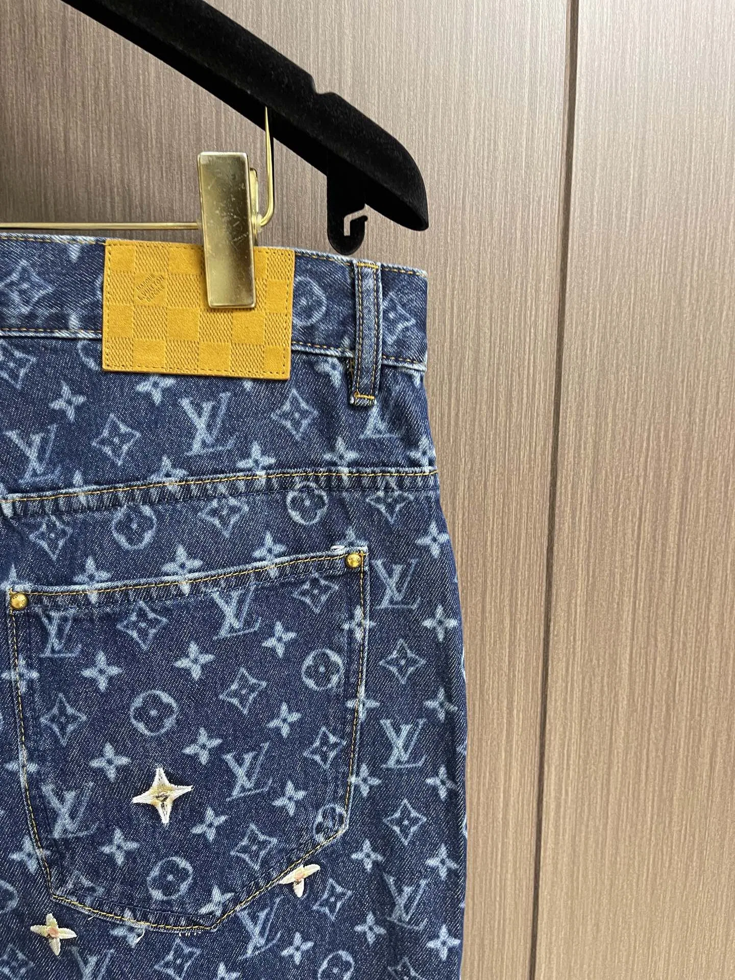 LV 27FW QVUSQNN 006 데님팬츠 7