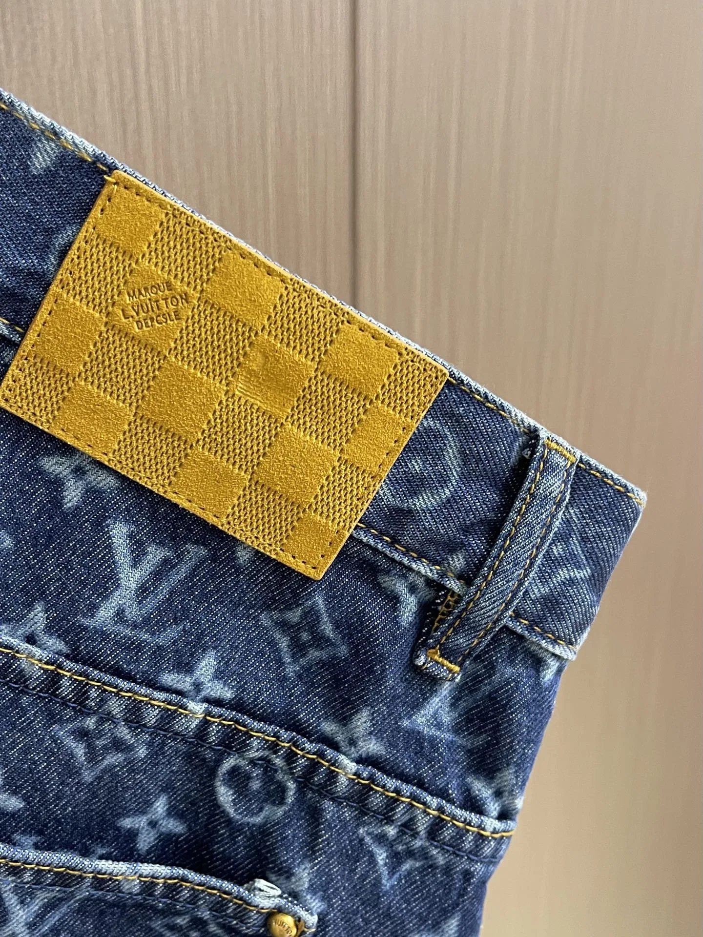 LV 27FW QVUSQNN 006 데님팬츠 8