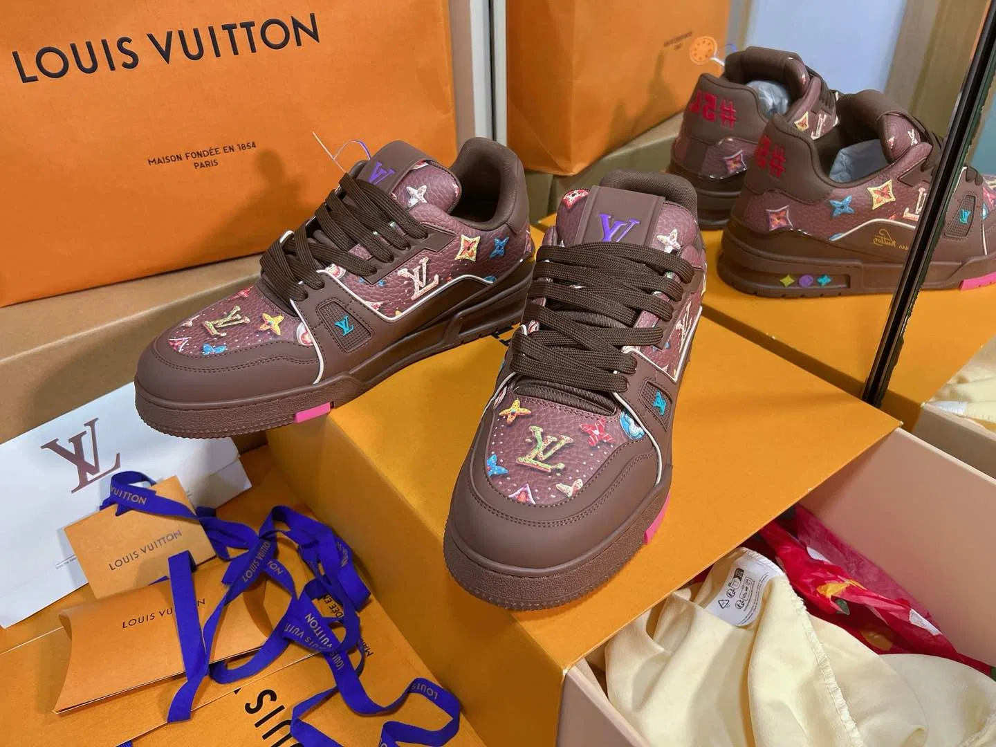 LV 27FW QVUSQNN 013 스니커즈 20