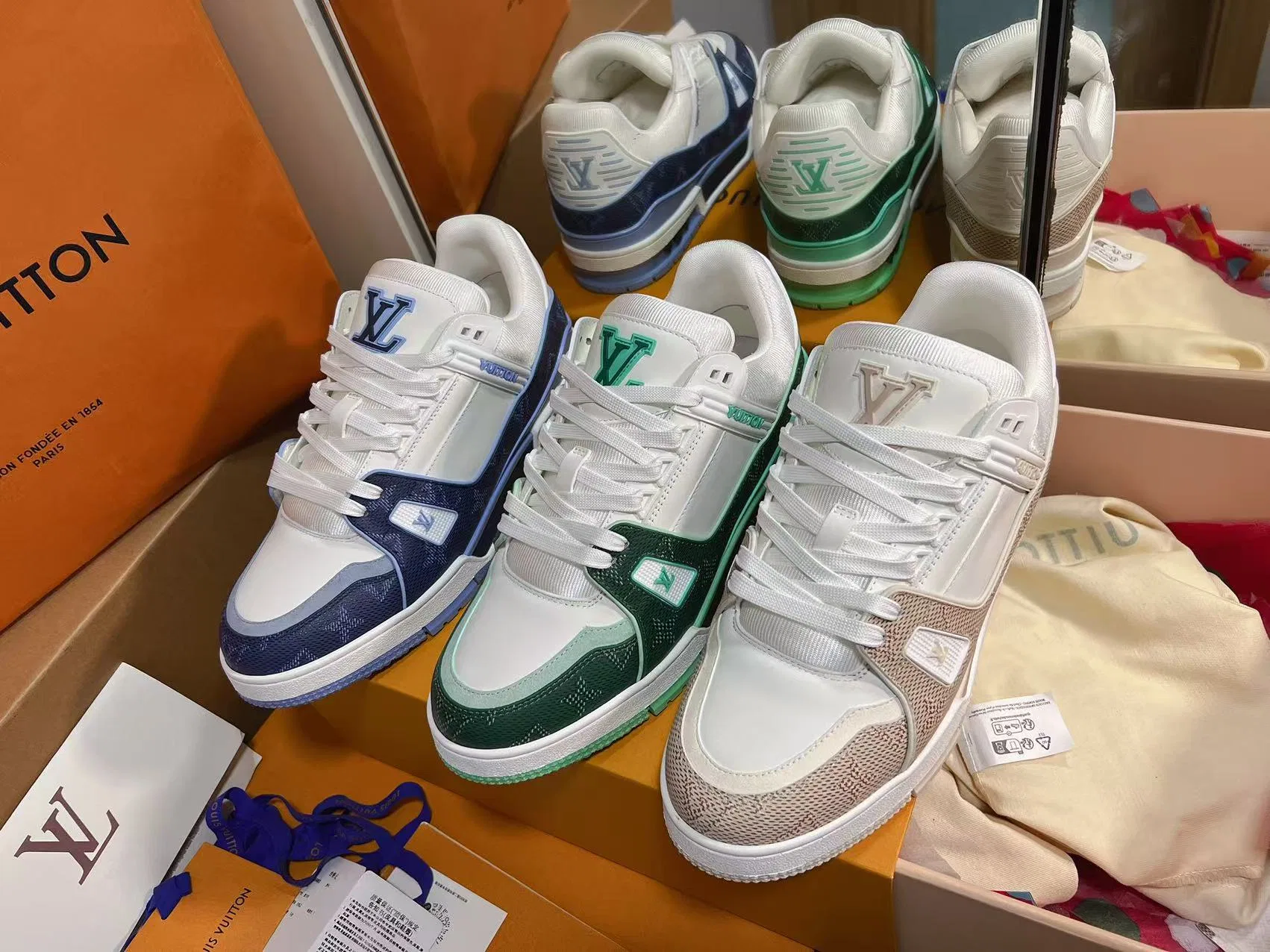 LV 27FW QVUSQNN 014 스니커즈 29