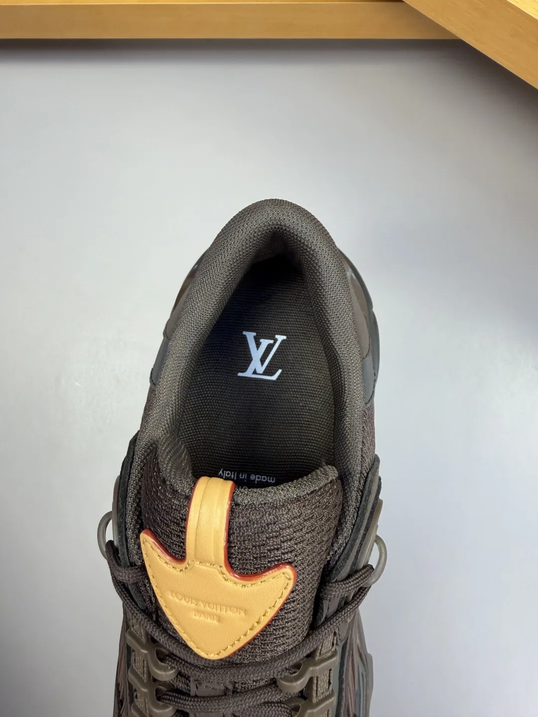 LV 27FW QVUSQNN 029 스니커즈 41