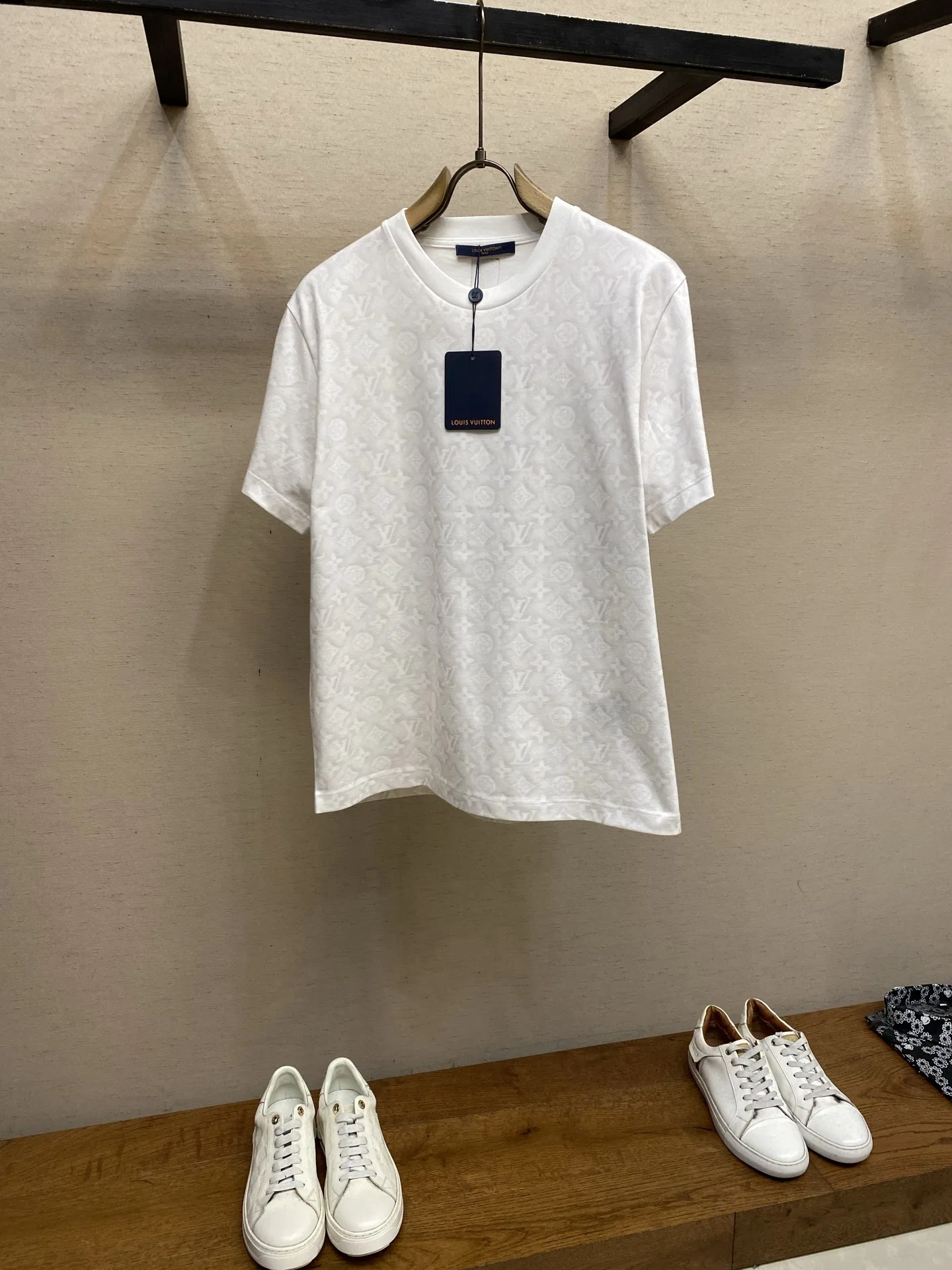 LV 27FW QVUSQNN 037 폴로반팔티셔츠 13