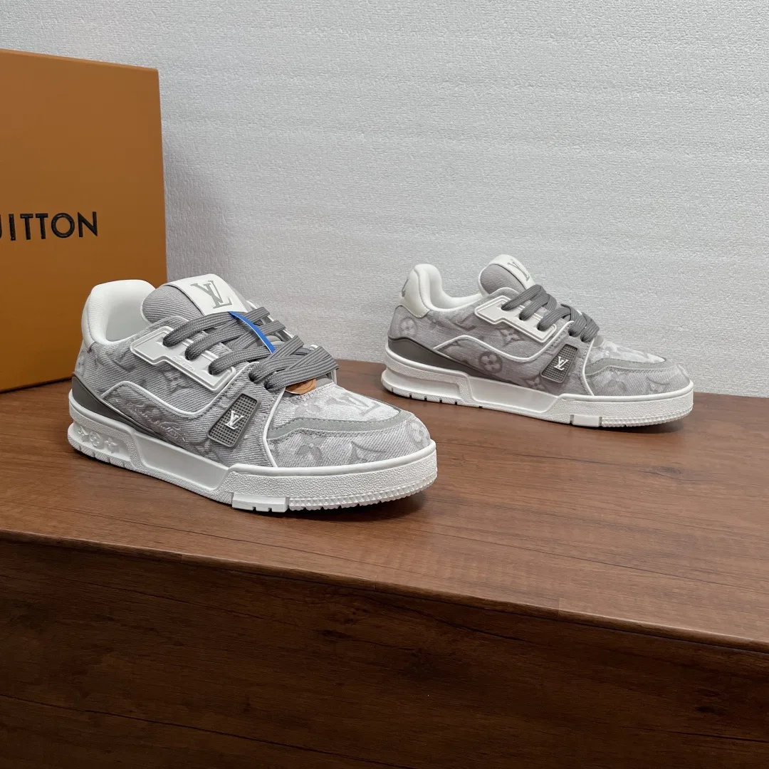 LV 27FW QVUSQNN 041 스니커즈 12