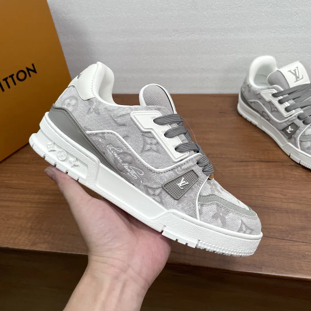 LV 27FW QVUSQNN 041 스니커즈 13