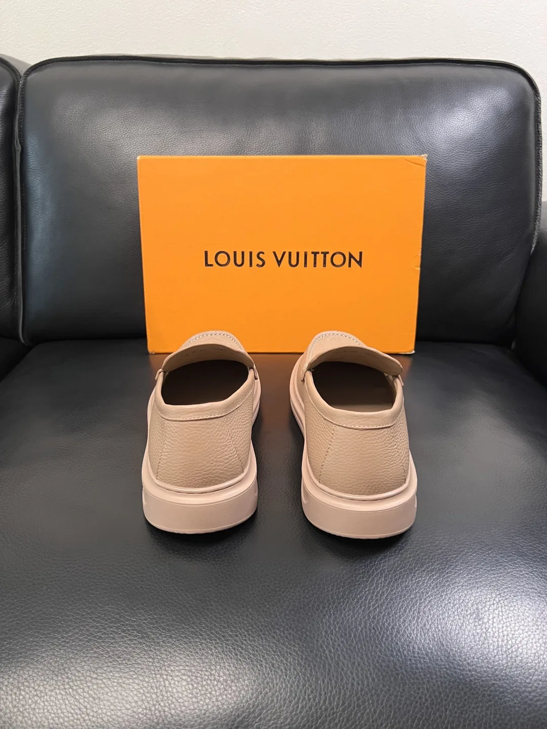 LV 27FW QVUSQNN 046 로퍼 17