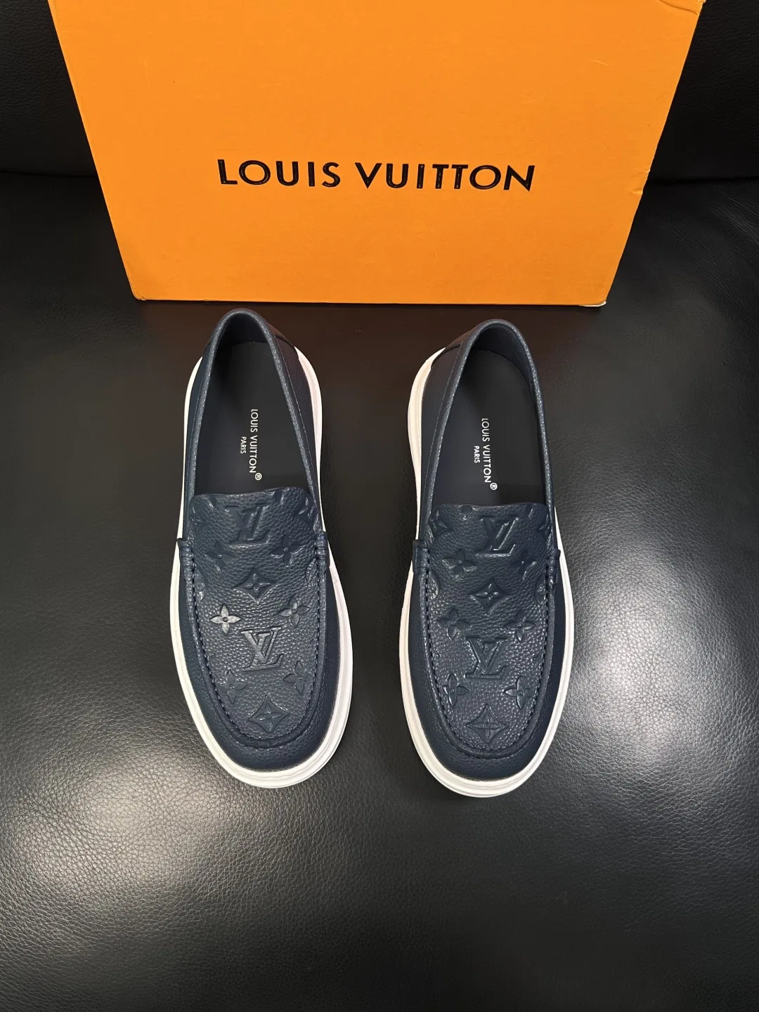 LV 27FW QVUSQNN 046 로퍼 21