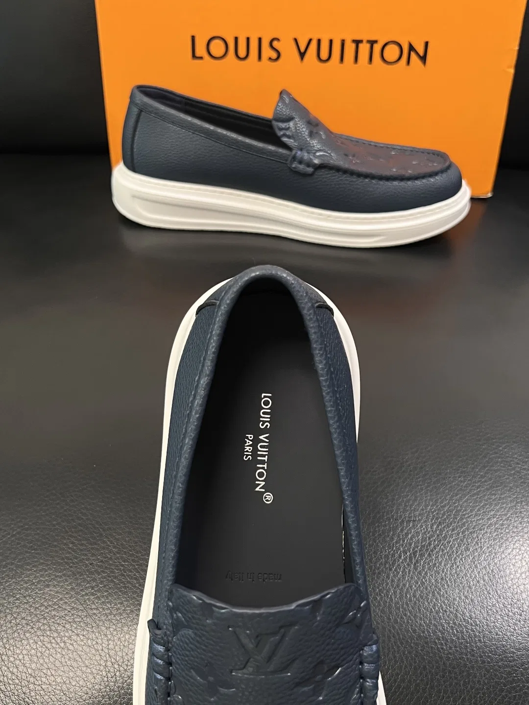 LV 27FW QVUSQNN 046 로퍼 25