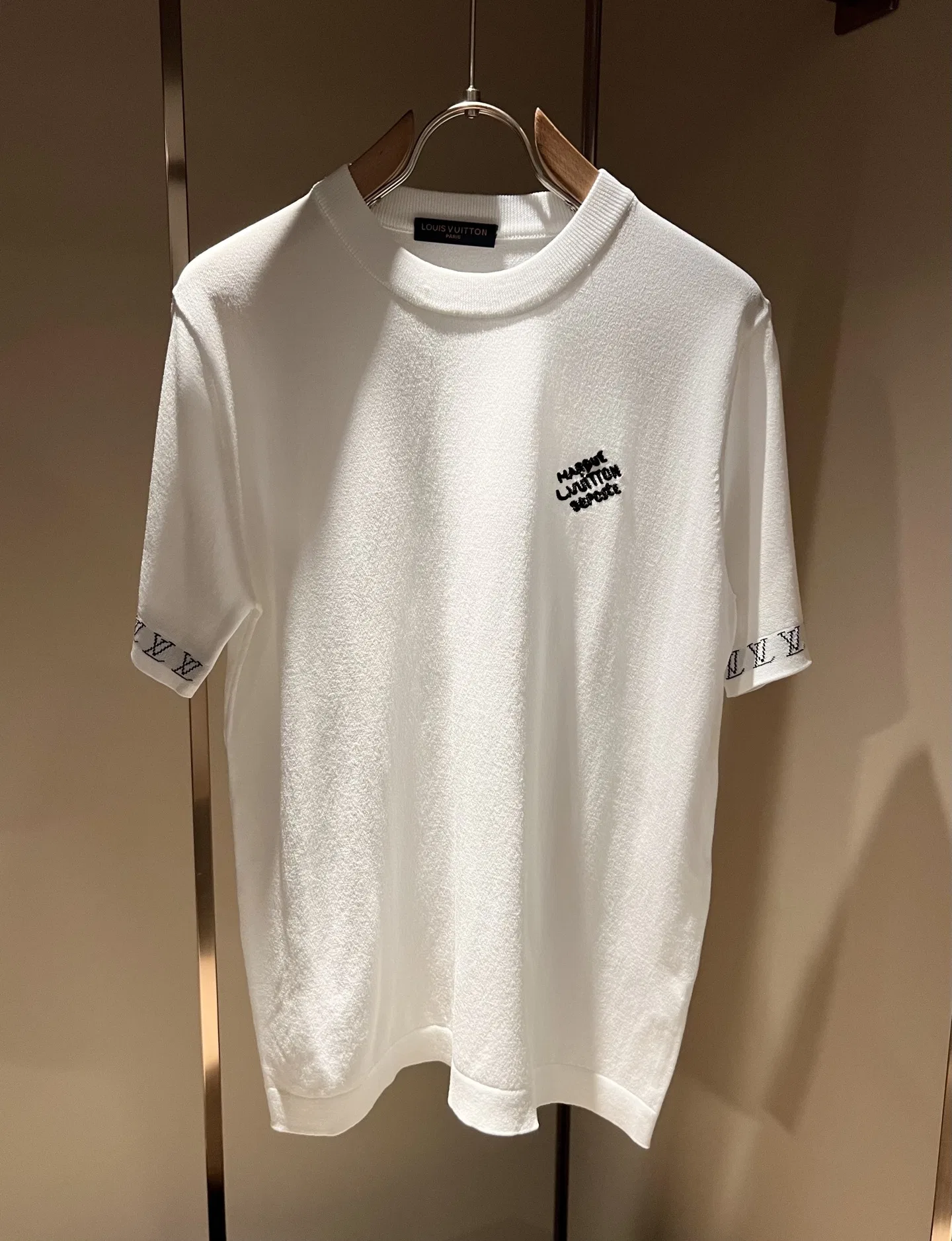 LV 27FW QVUSQNN 056 반팔니트 9