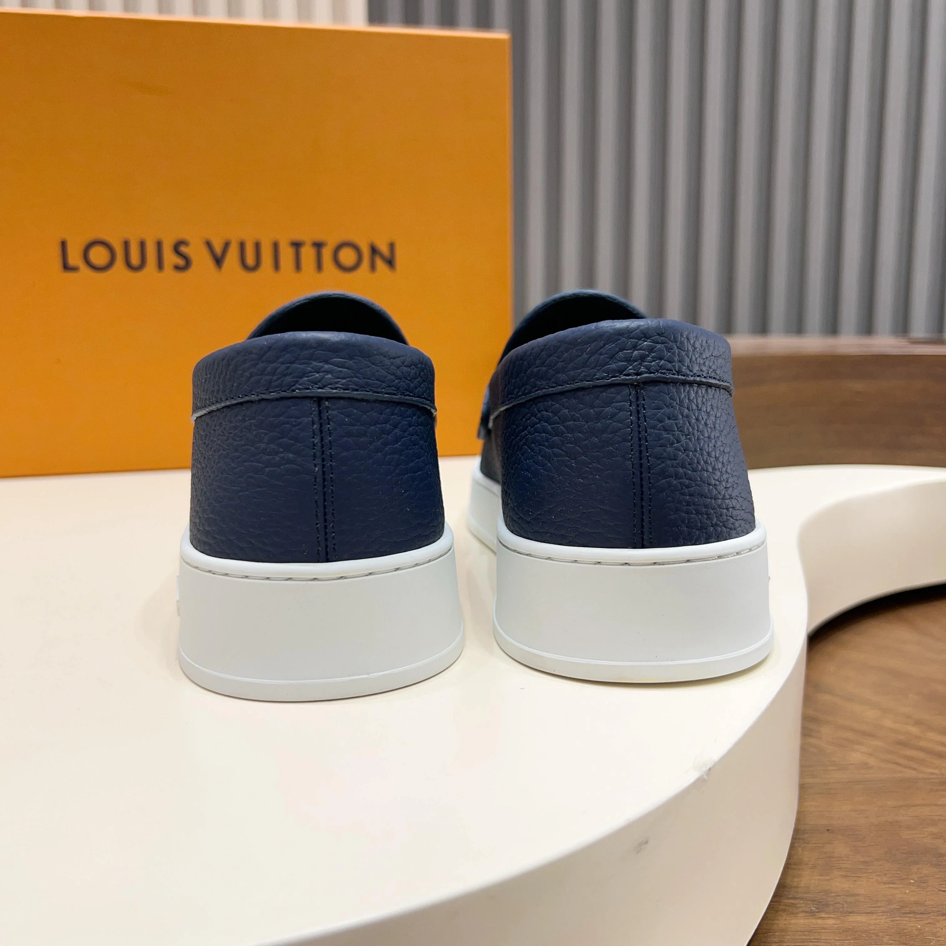 LV 27FW QVUSQNN 066 로퍼 8