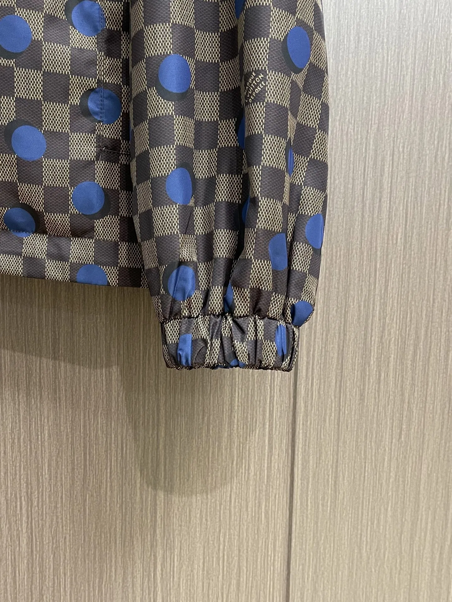 LV 27FW QVUSQNN 077 윈드브레이커 8