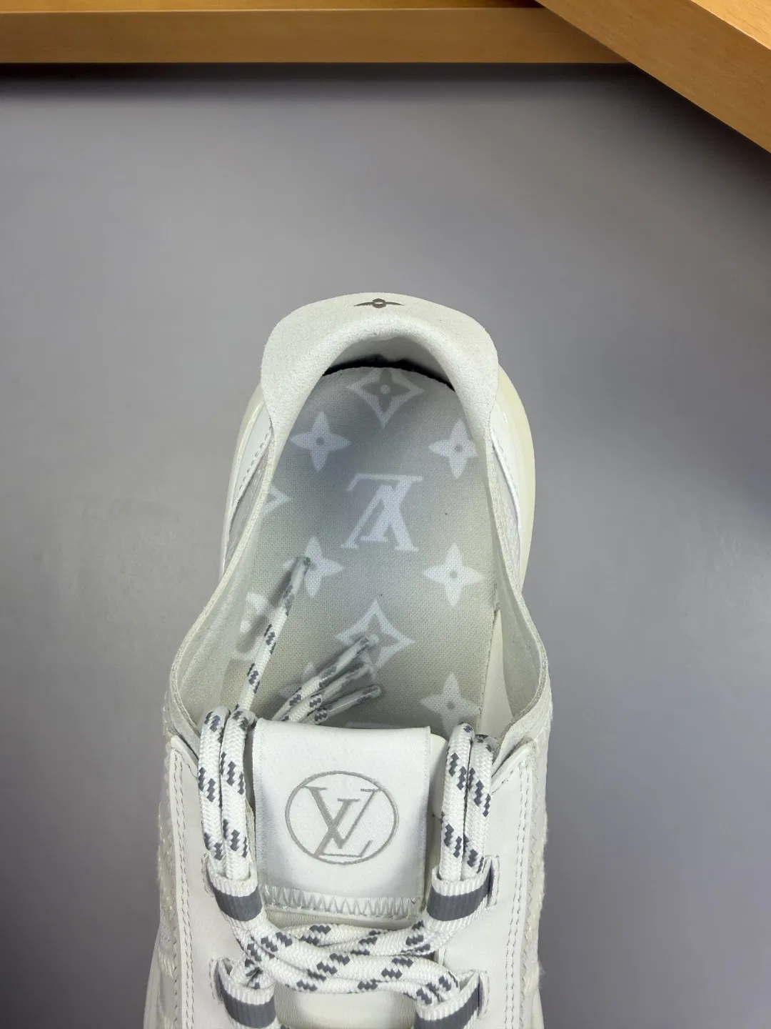 LV 27FW QVUSQNN 090 운동화 7