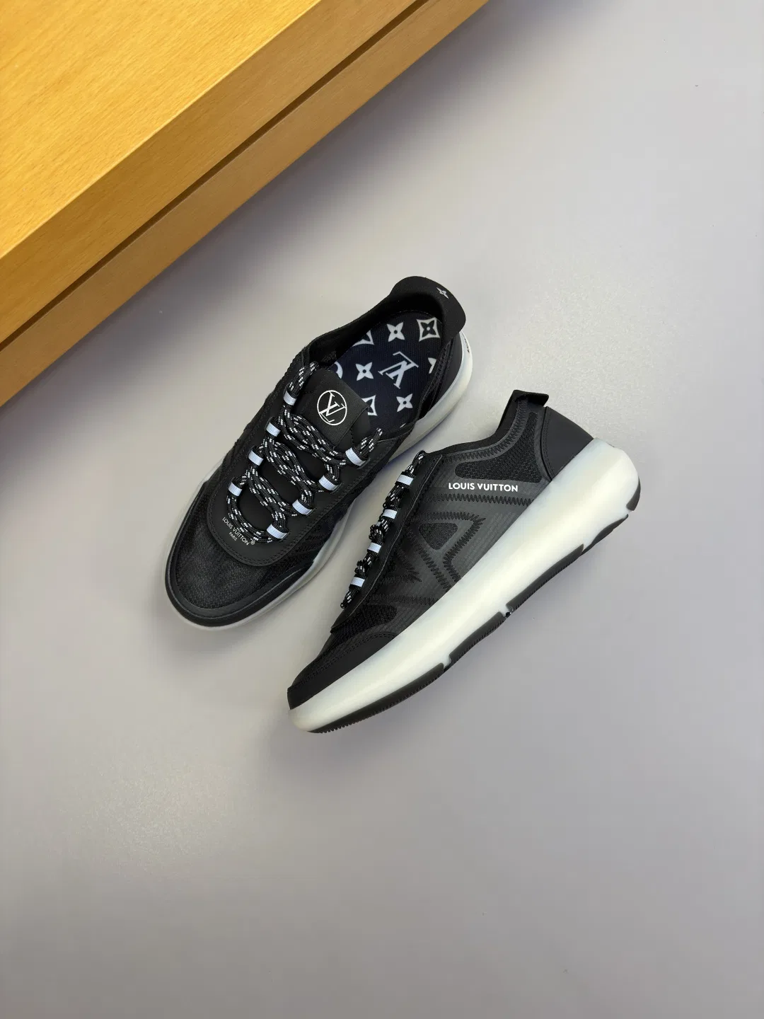 LV 27FW QVUSQNN 090 운동화 12