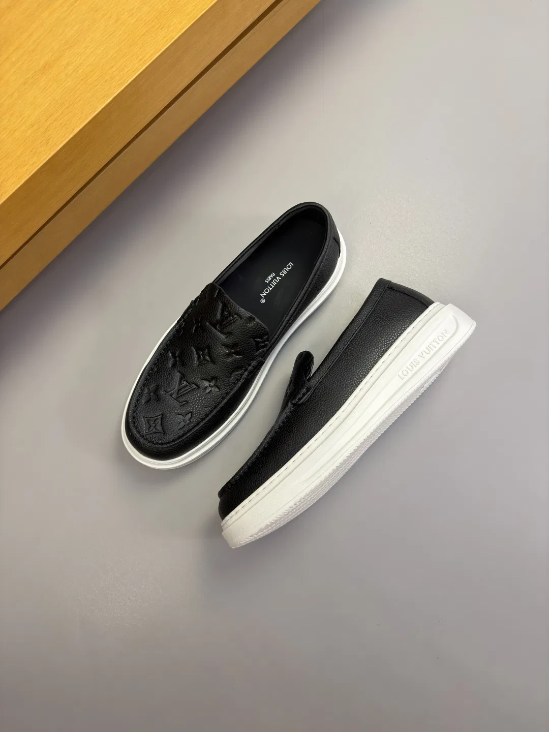 LV 27FW QVUSQNN 092 로퍼 24