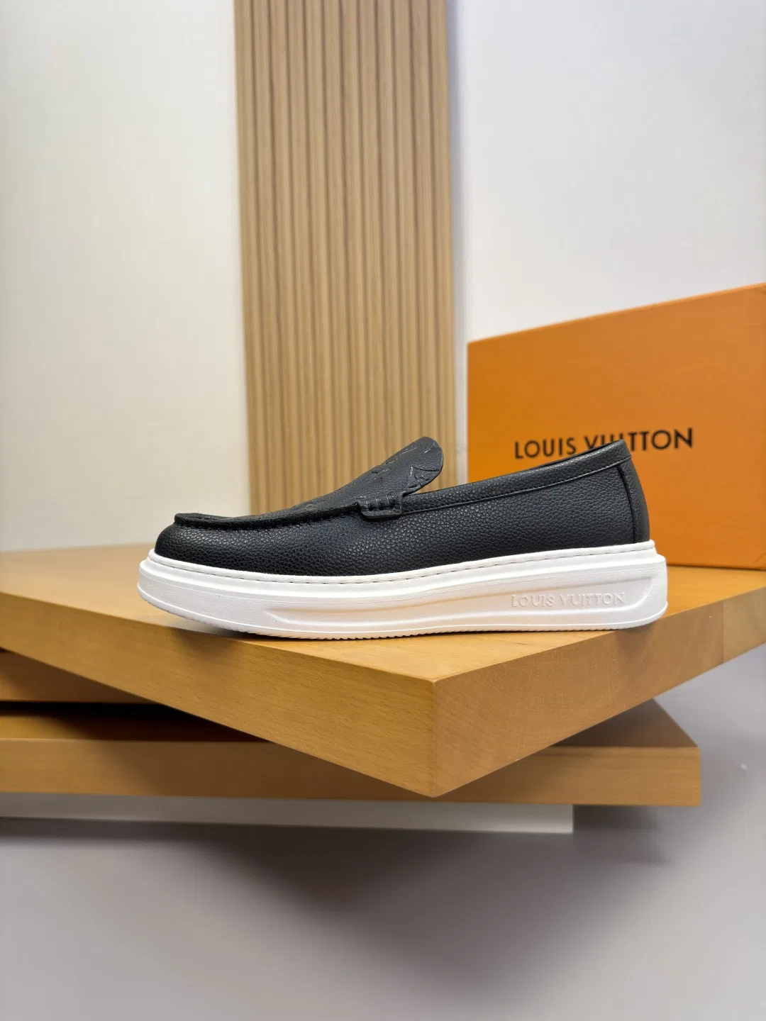 LV 27FW QVUSQNN 092 로퍼 26