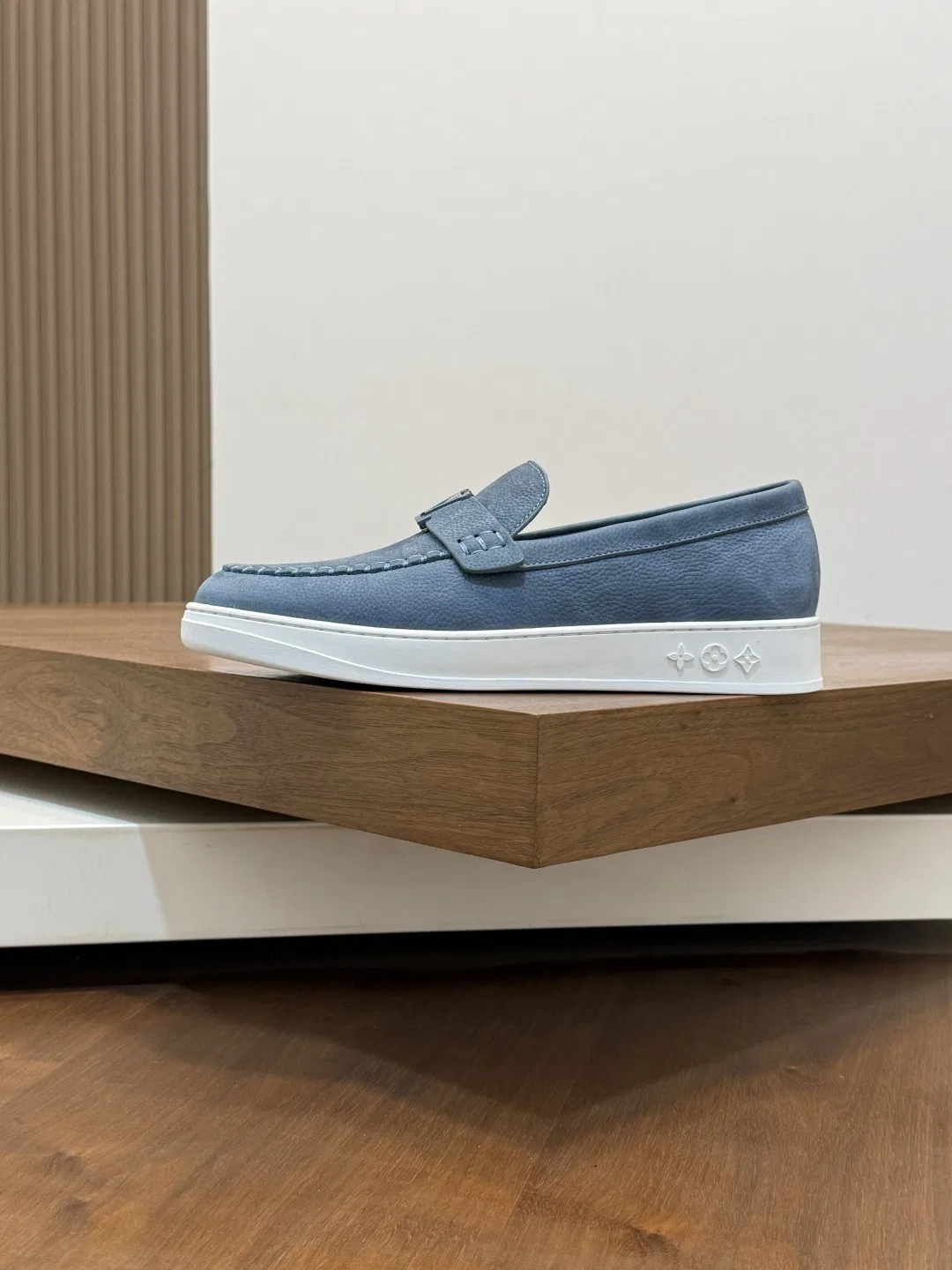 LV 27FW QVUSQNN 093 로퍼 10
