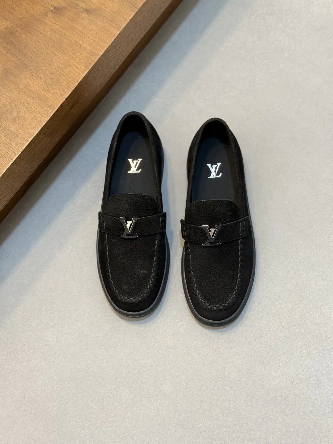 LV 27FW QVUSQNN 093 로퍼 18