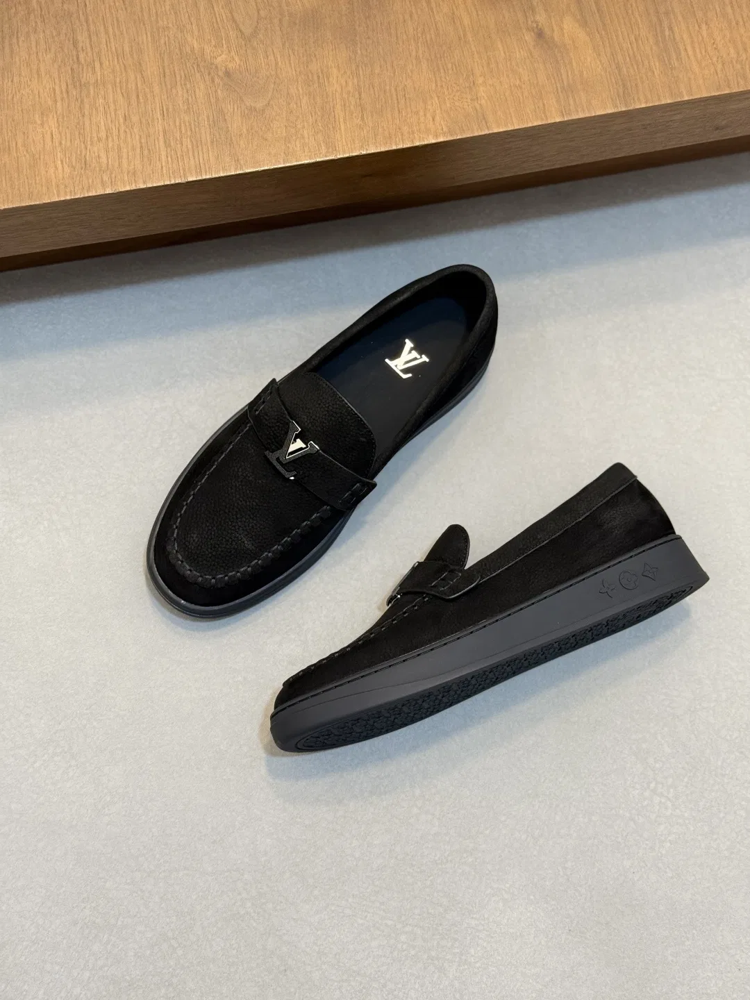 LV 27FW QVUSQNN 093 로퍼 22
