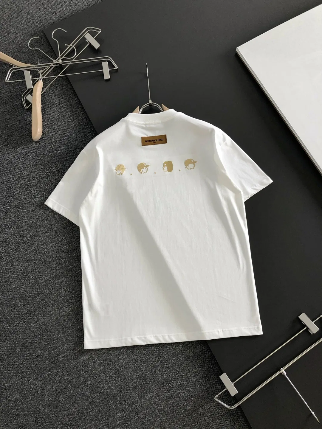 LV 27FW QVUSQNN 099 반팔티셔츠 8