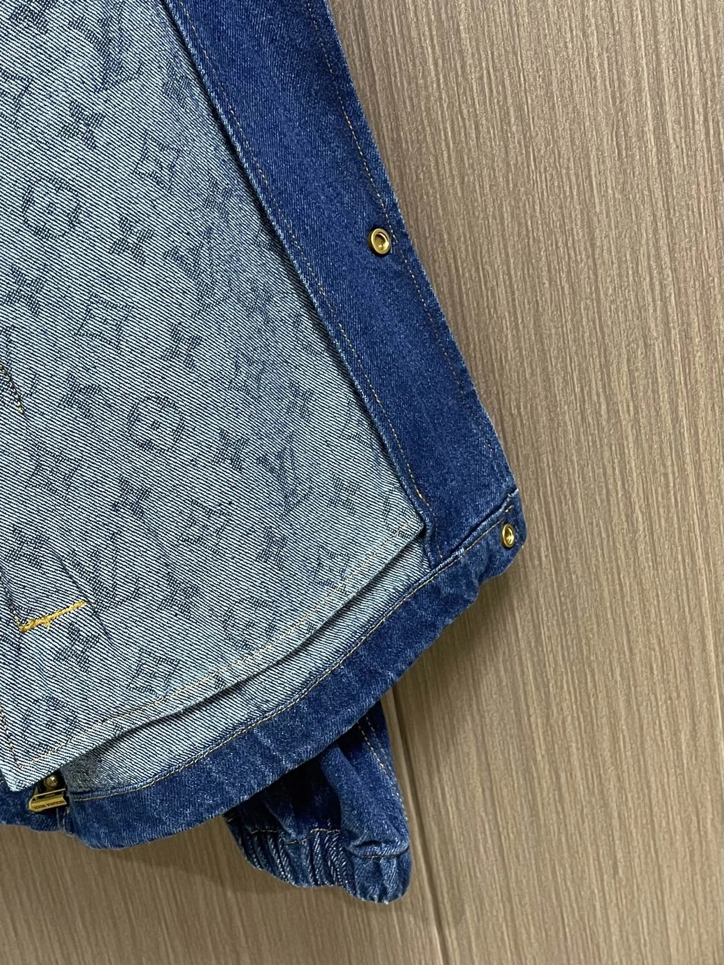 LV 27FW QVUSQNN 117 자켓 7