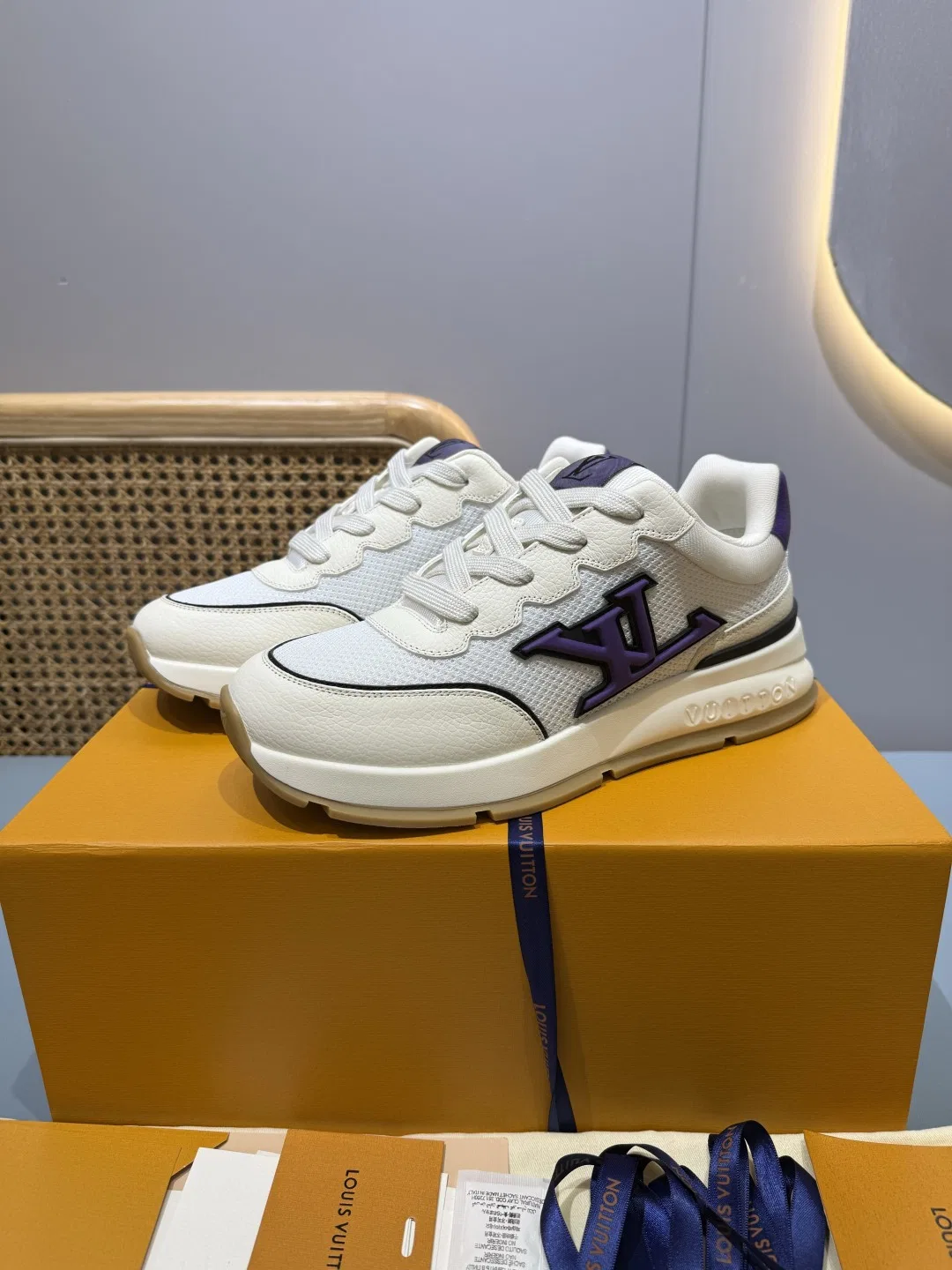 LV 27FW QVUSQNN 128 스니커즈 79