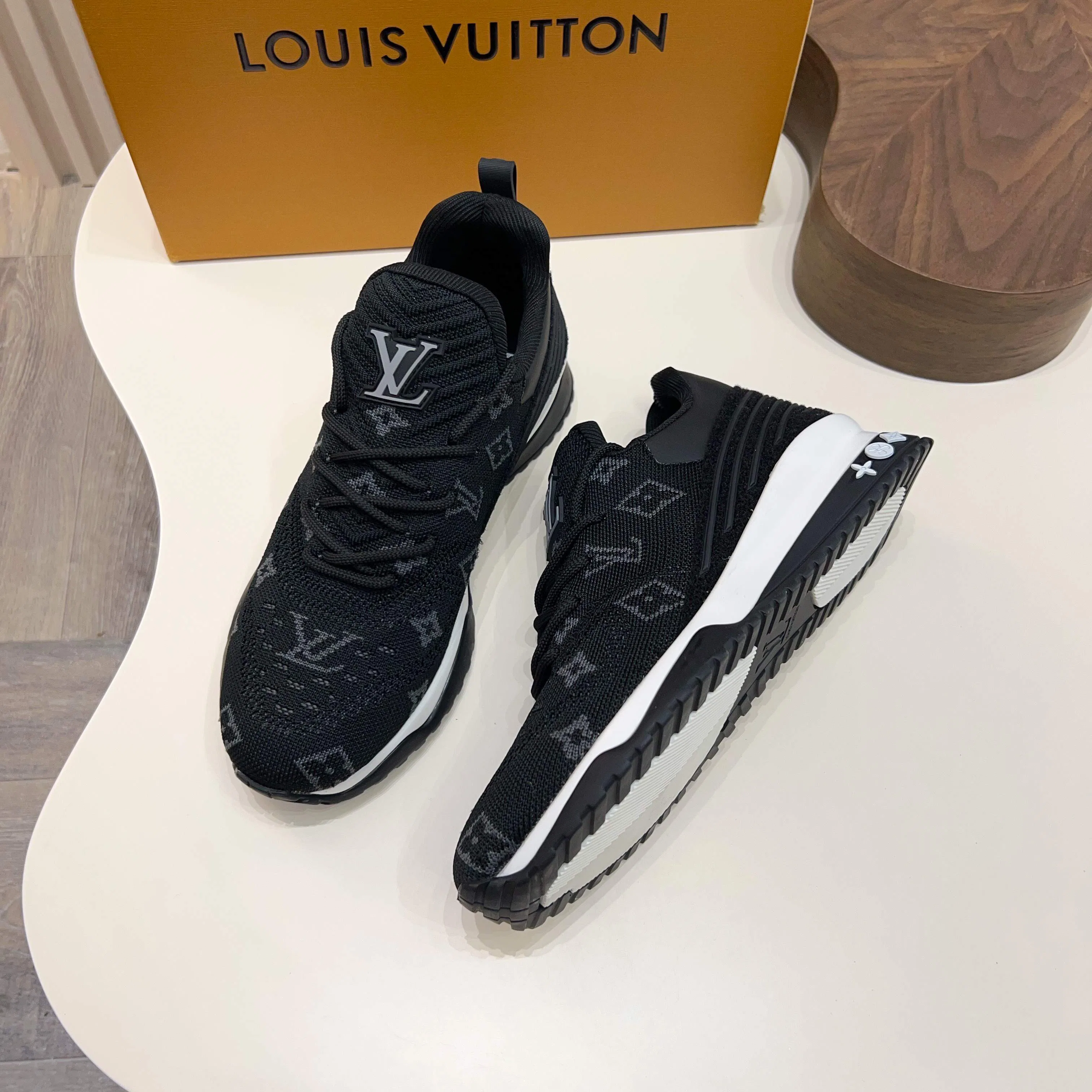 LV 27FW QVUSQNN 162 운동화 25