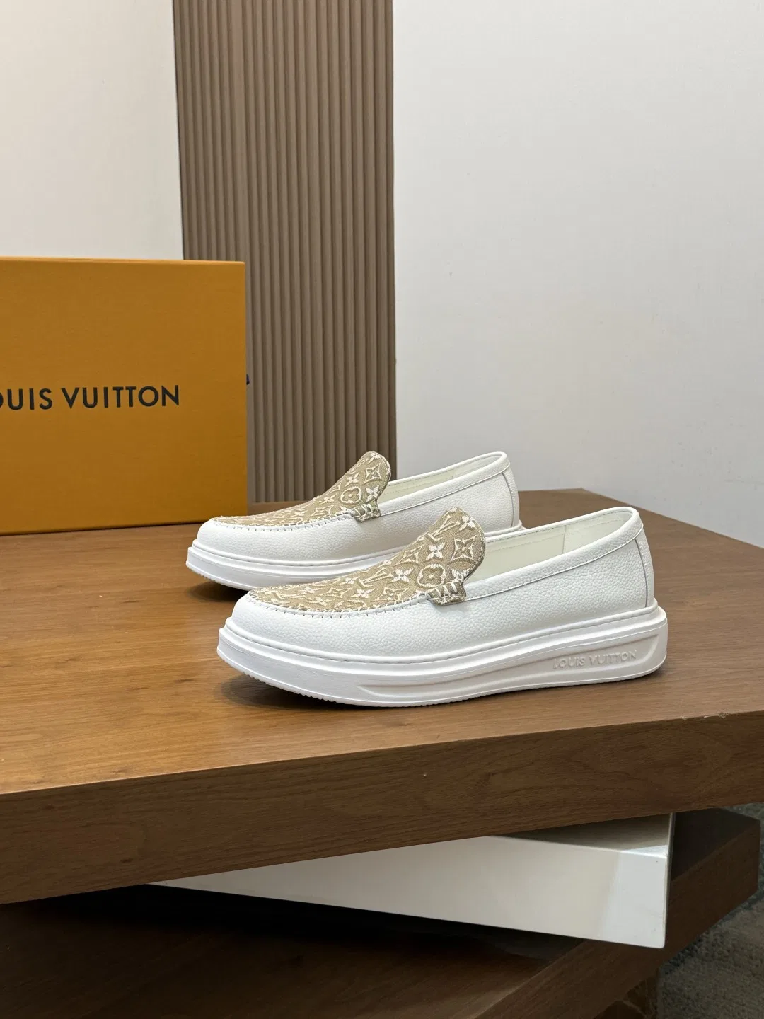 LV 27FW QVUSQNN 163 로퍼 10