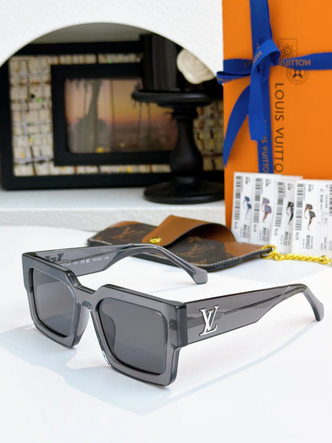 LV 27FW QVUSQNN 189 선글라스 13